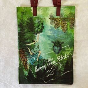 Trader Joe’s Plastic Reusable Shopping Tote Bag 6 Gallon Washington Evergreens